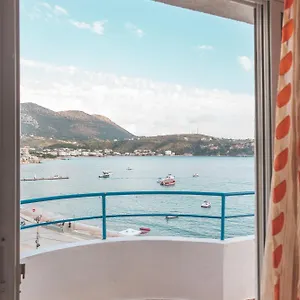 With Amazing Sea View Holiday home Himare